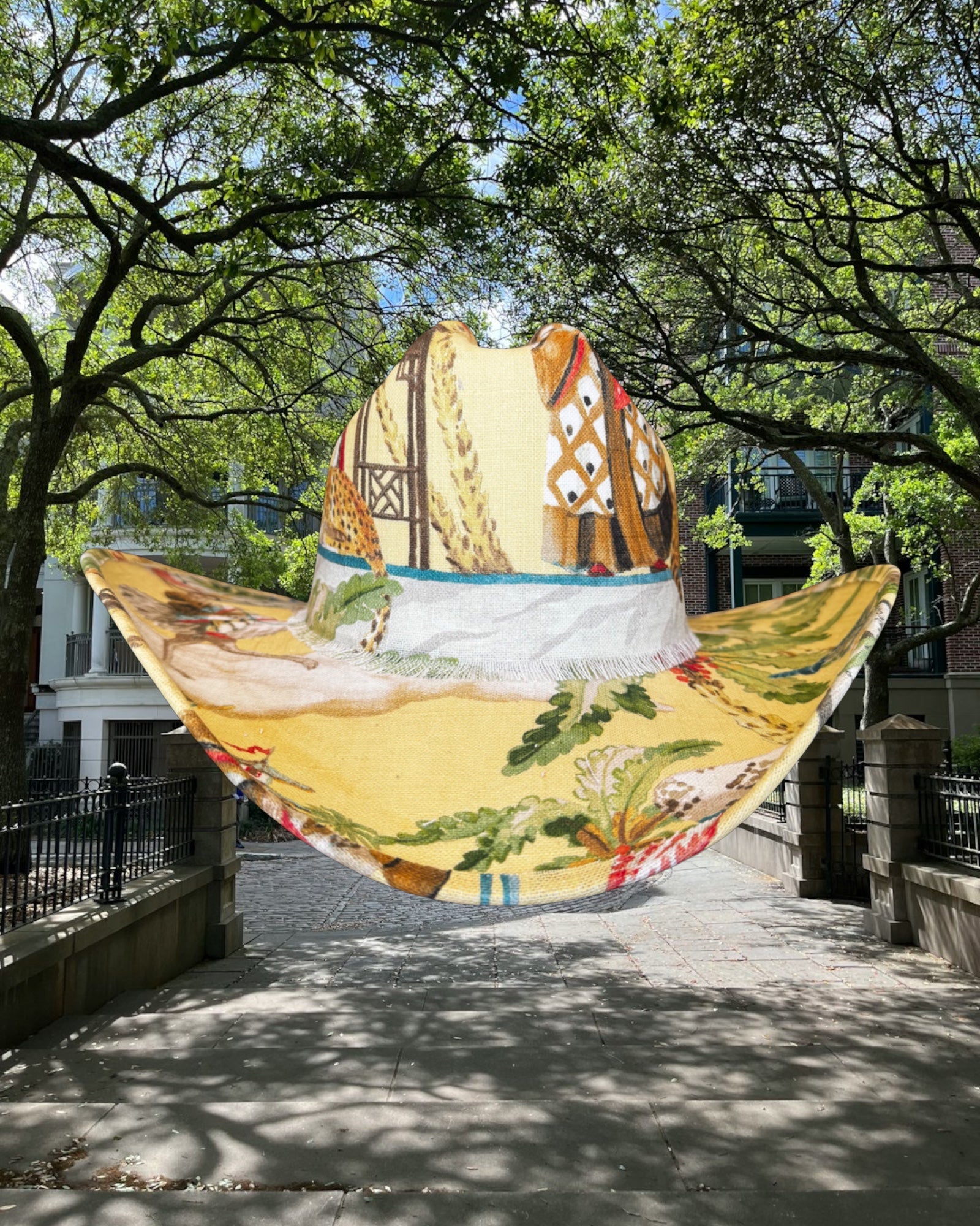 Drawing Room Butter - Zandria