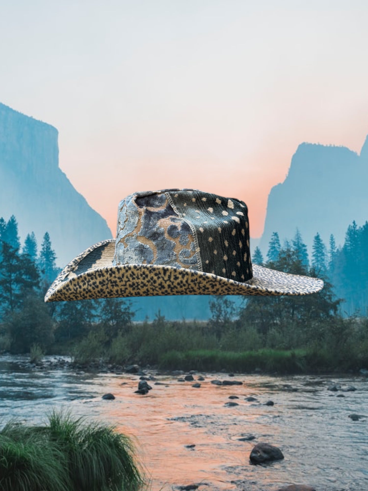 Sapphire Safari - Zandria