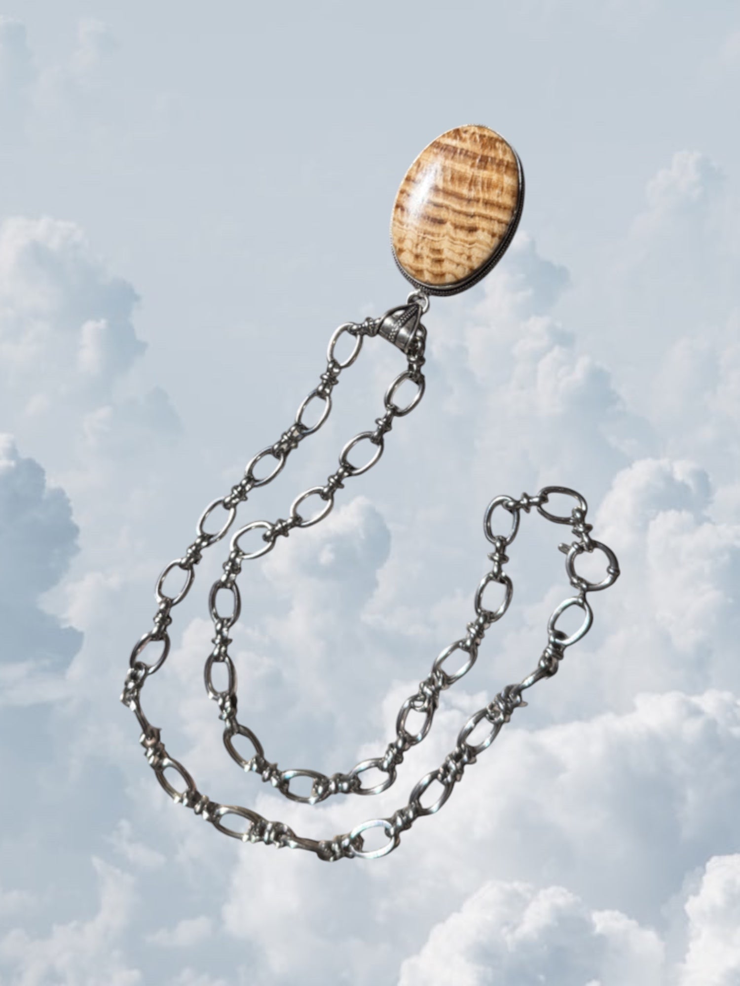 Aragonite Silver - Zandria