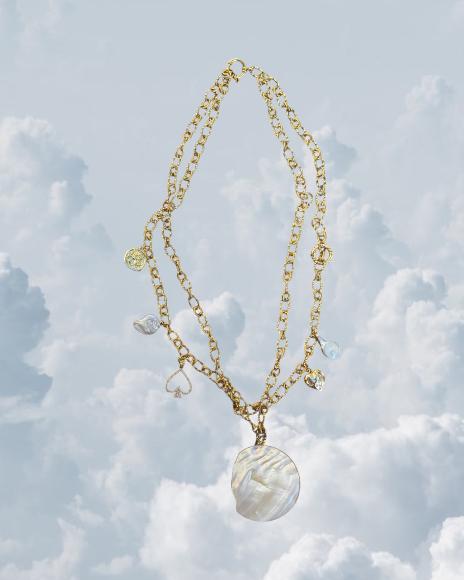 Mother of Pearl Gold: Charm Edition - Zandria