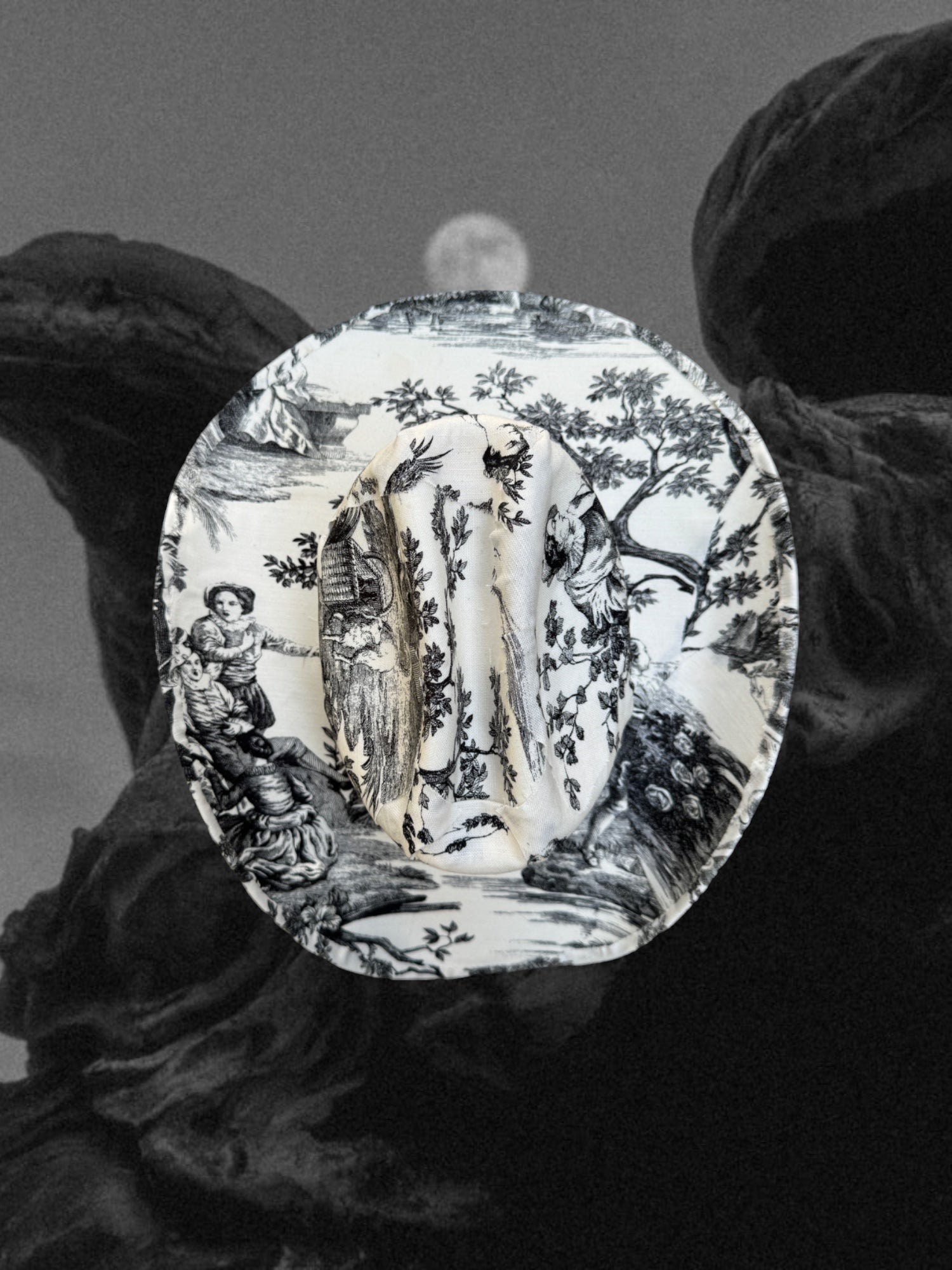 Noir Toile - Zandria