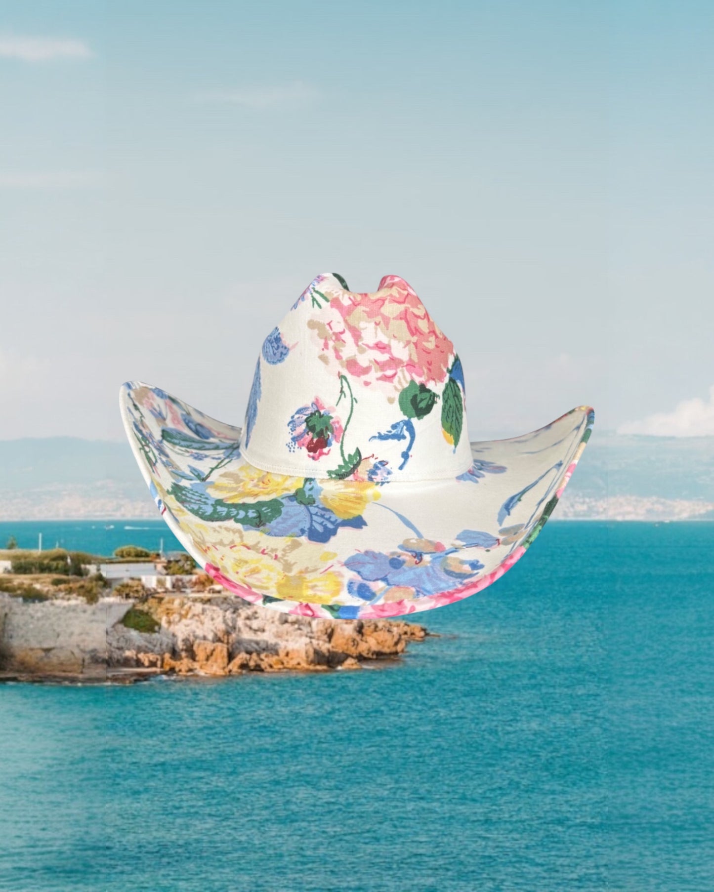 Amalfi Bloom