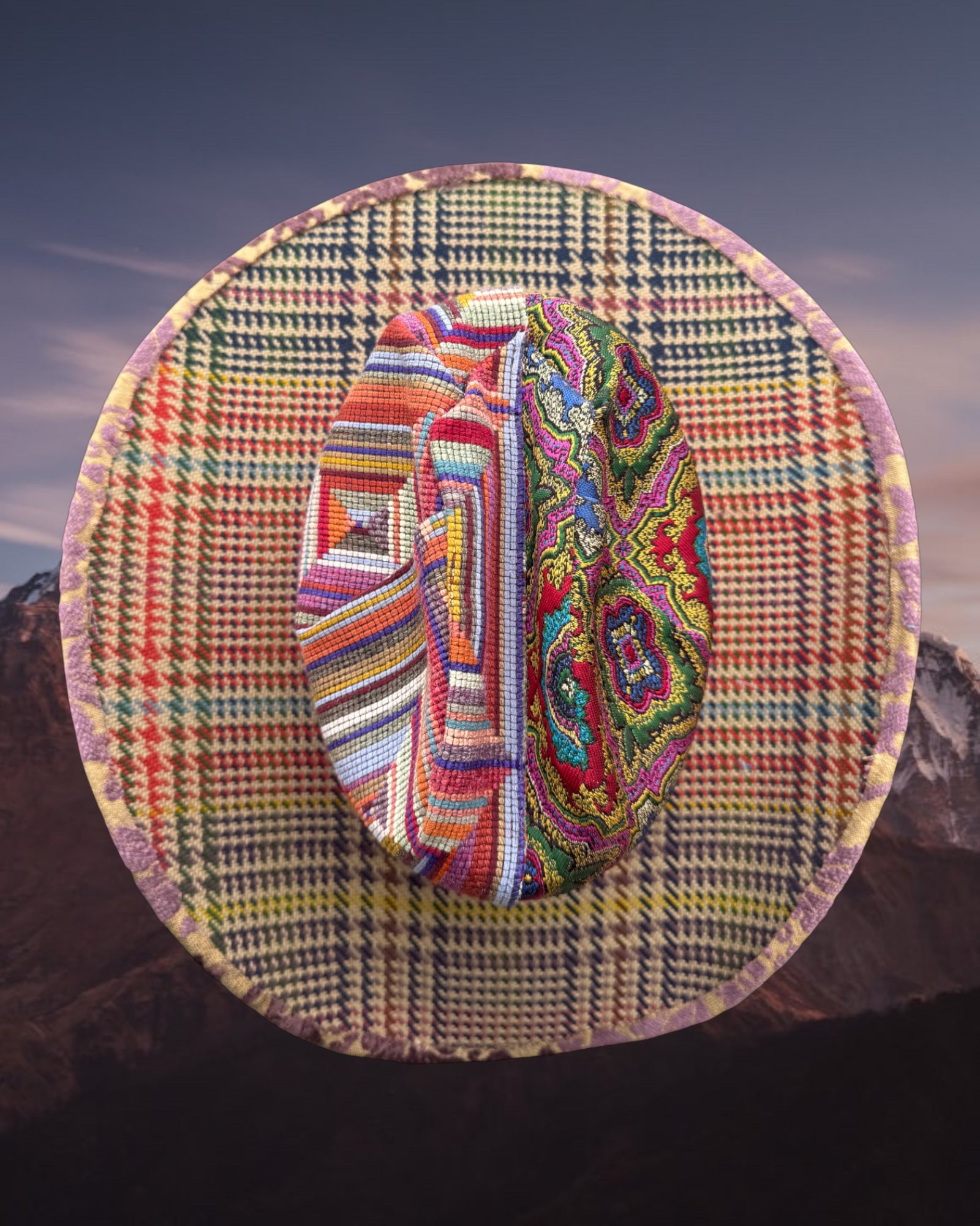 Bazaar Crown - Zandria